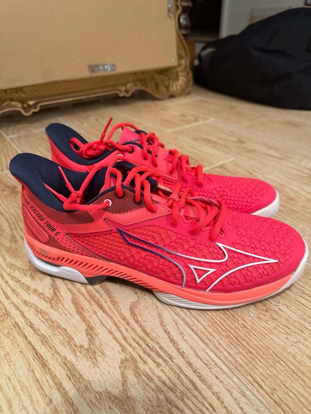 Mizuno Wave Exceed Tour 5 Women's Tennis Shoes, Neon Pink